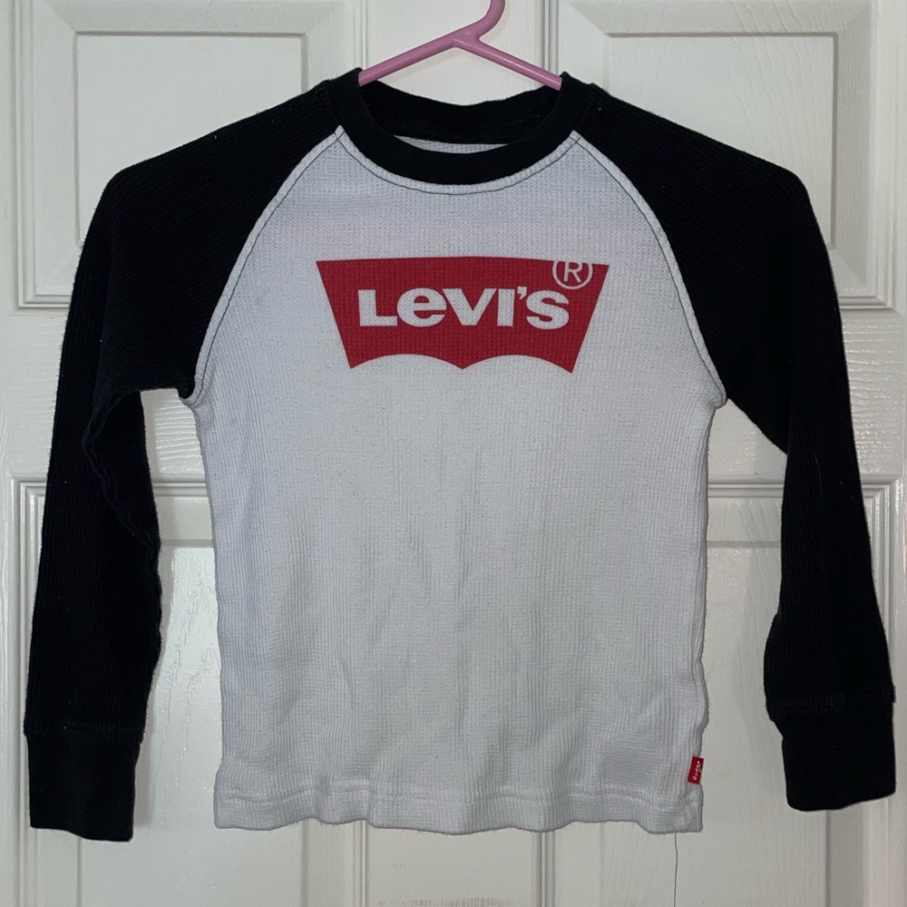 Kids Levi’s baseball tee